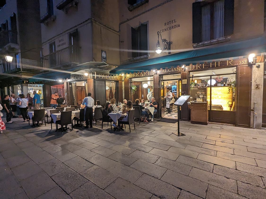 ビストロ・レミディオスのプリン